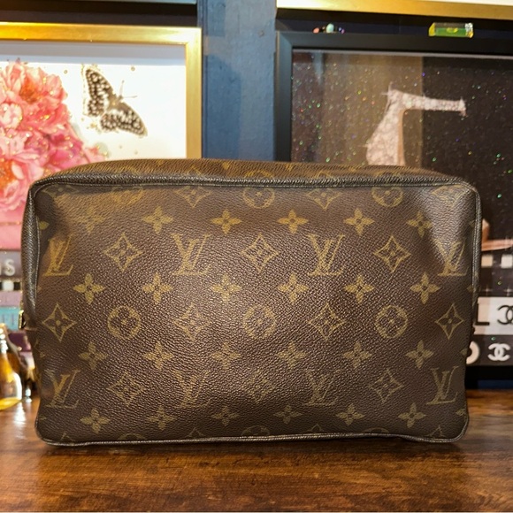 👜 Authentic Louis Vuitton Toiletry Pouch 28 Vintage Discontinued & Rare! NO0904 - Picture 2 of 13